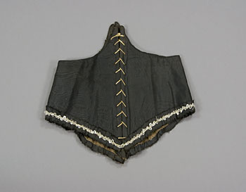 /artifacts/views/corset.jpg